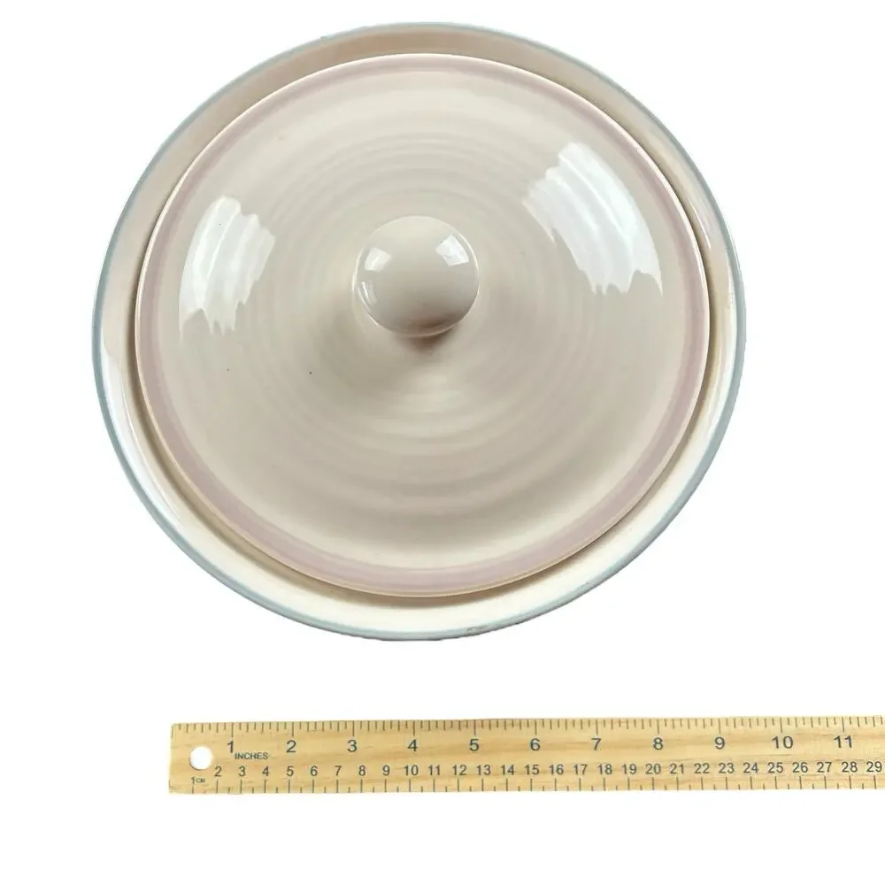 Pfaltzgraff Aura Pink 2 QT Casserole Dish and Lid Round Cream Color Stoneware